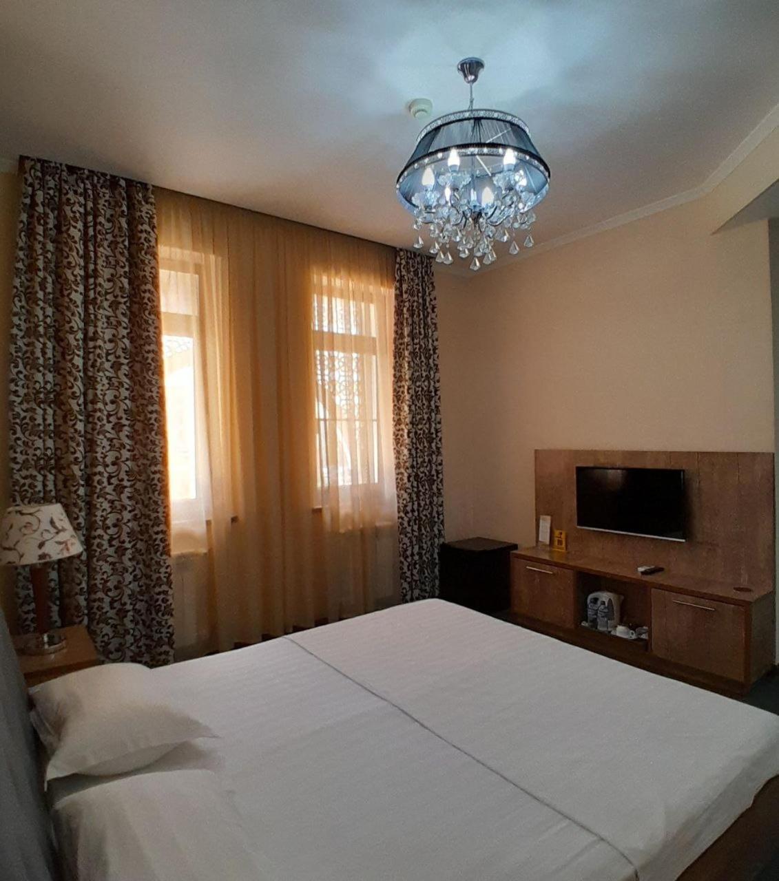 Hotel Bek Samarkand Exterior foto